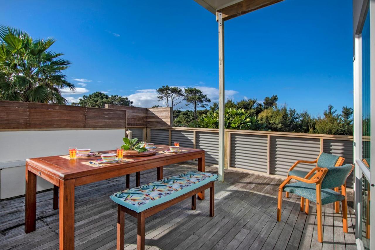 The Nautical Bach - Mangawhai Heads Holiday Home المظهر الخارجي الصورة