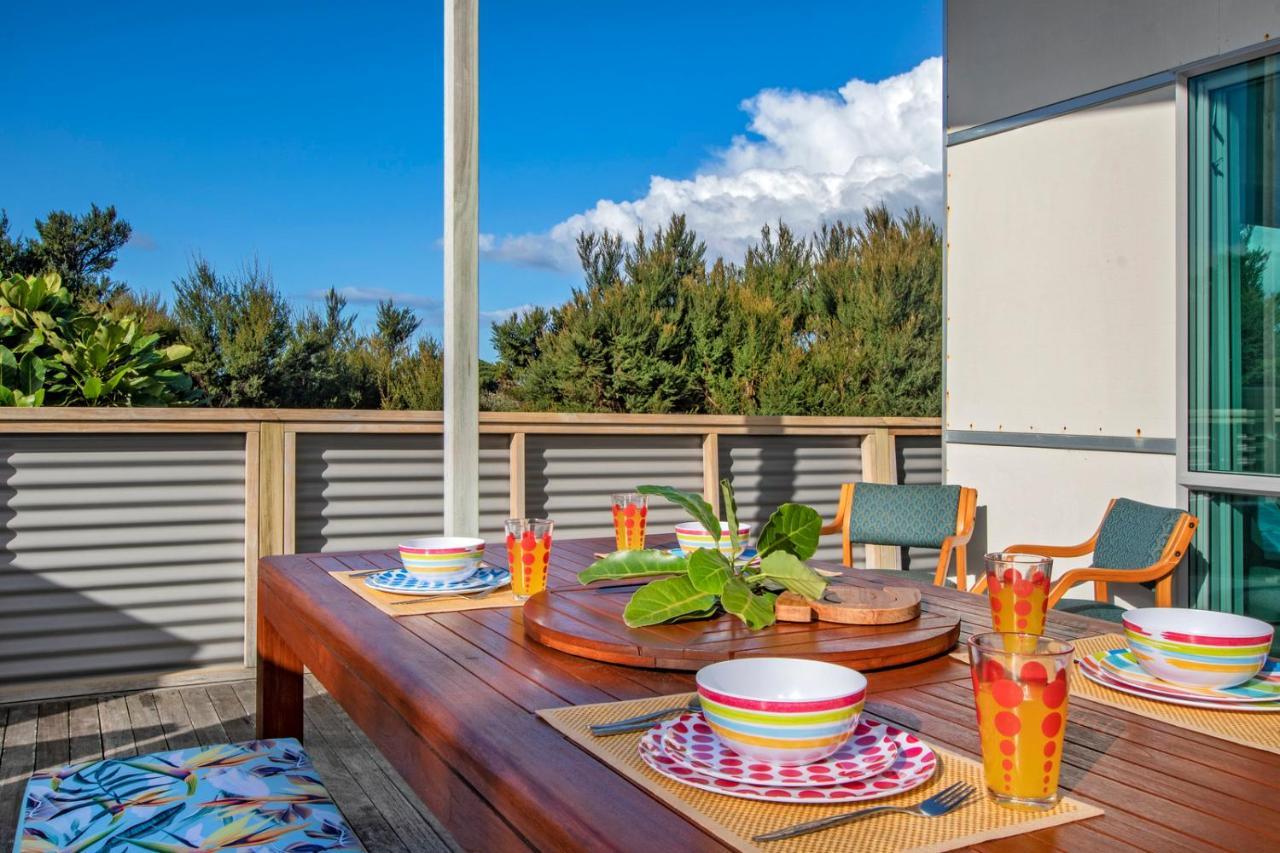The Nautical Bach - Mangawhai Heads Holiday Home المظهر الخارجي الصورة